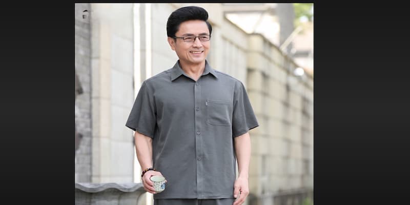 Giới thiệu về tác giả Nguyễn Linh